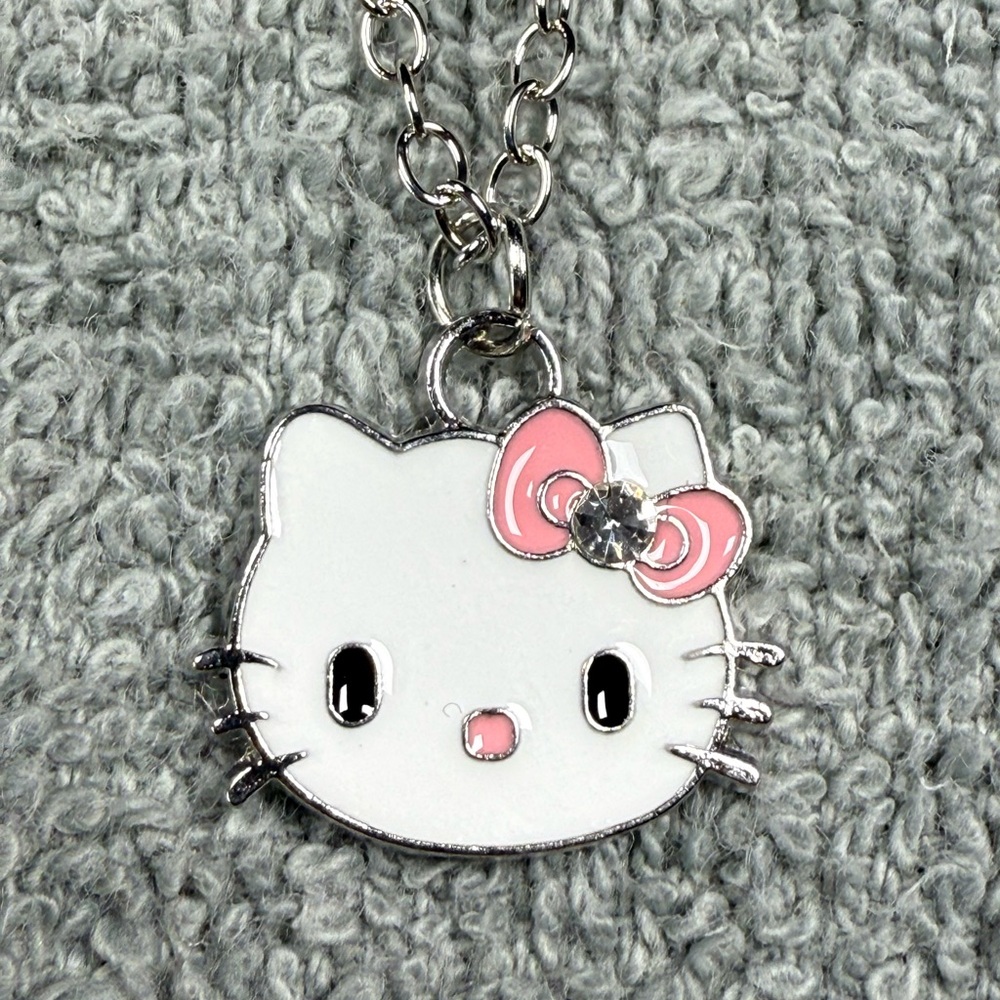 Adorable Kitty Pendant Necklace